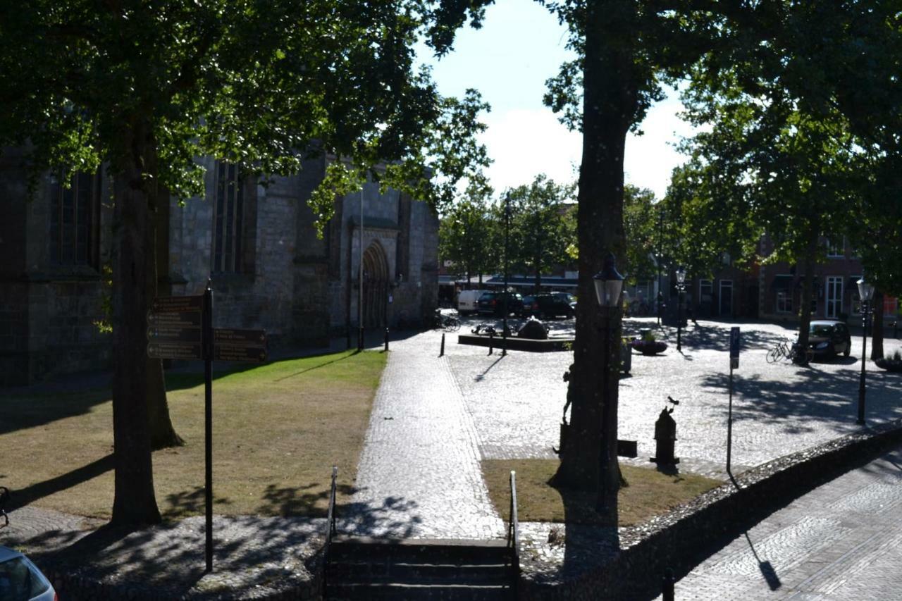 Het Huis tussen Kerk en Klooster Appartement Ootmarsum Buitenkant foto